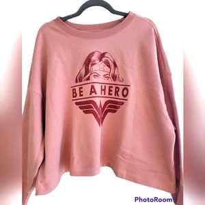 Wonder Woman cropped sweater